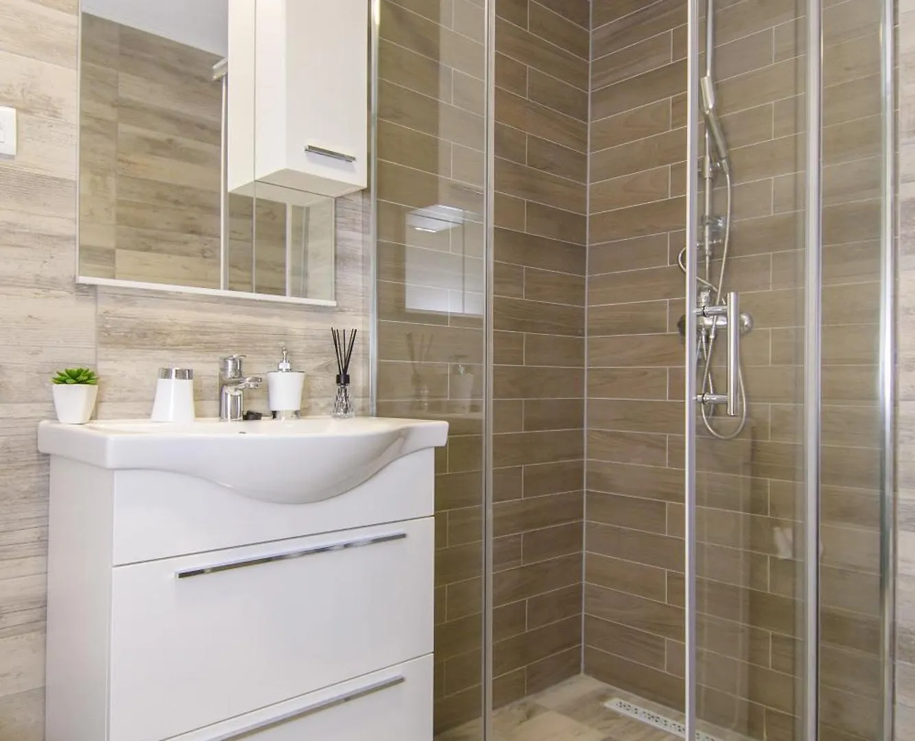 Apartman Dana Kastelir-Labinci